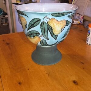 Decorative Ceramic Fruit Bowl with Pear Design